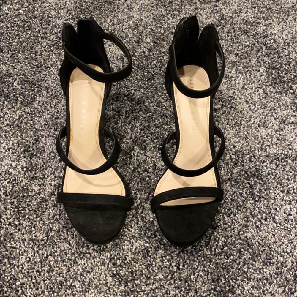 Black heels